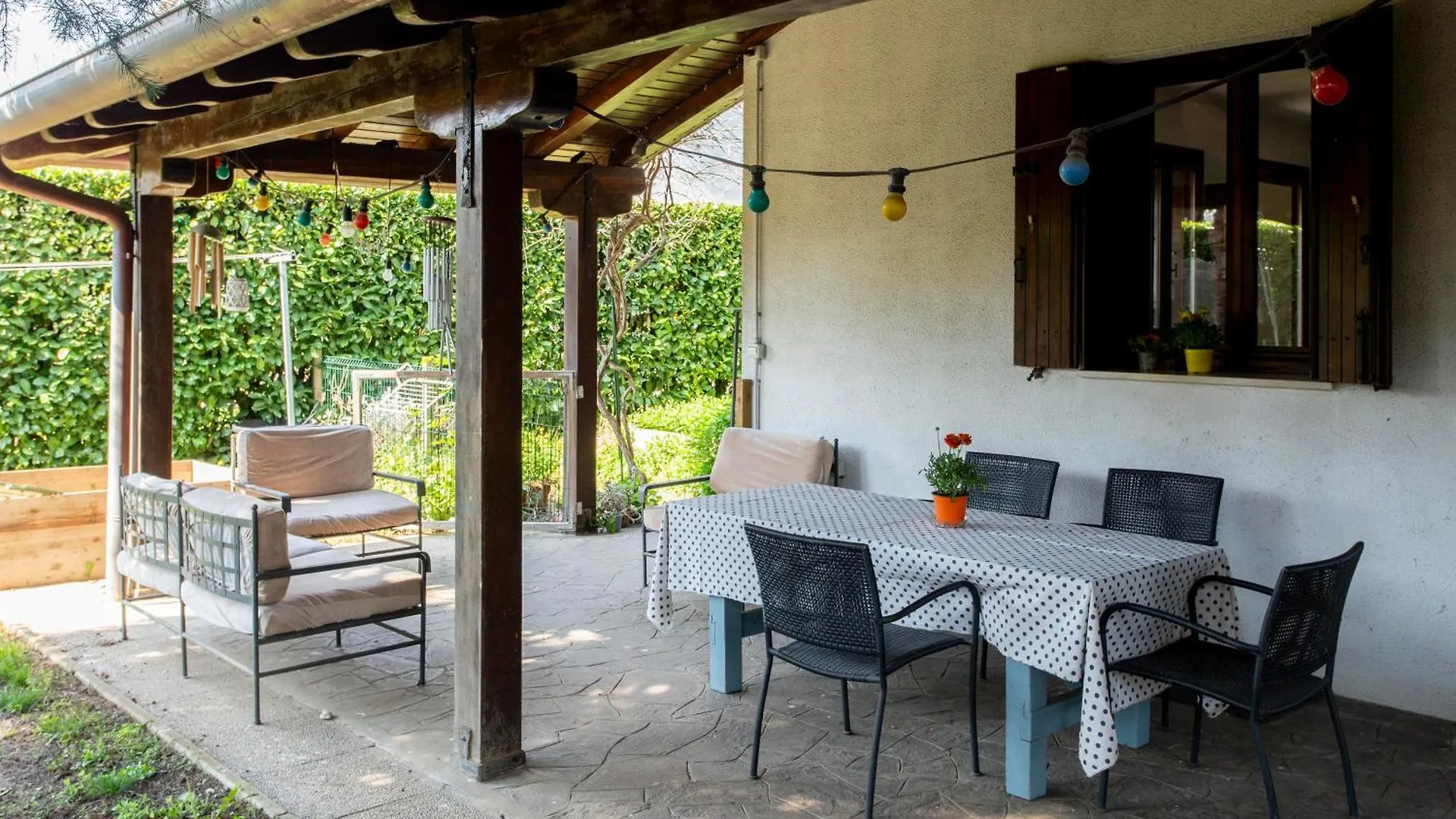 בית נופש הוילה טרוויסו Casa Con Giardino איטליה